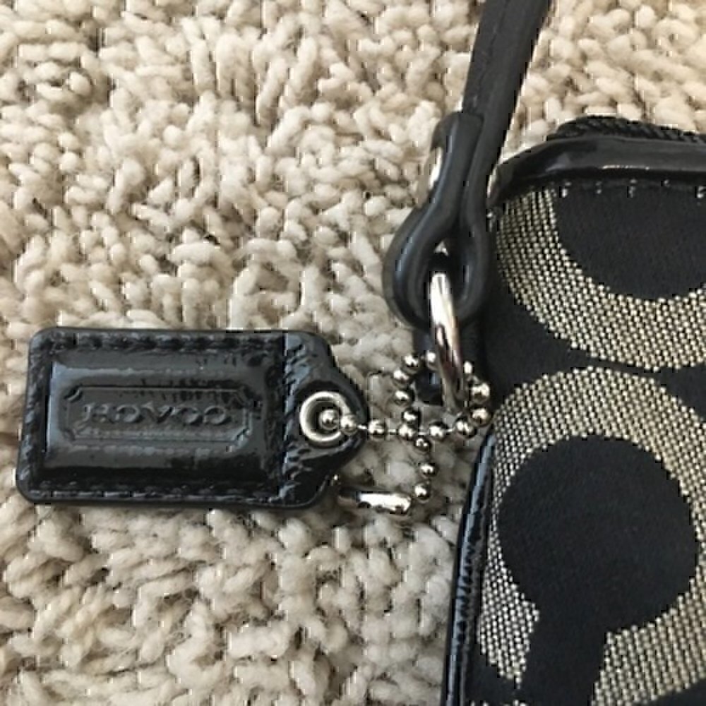 Coach Black and Tan OP Art signature wristlet - Picture 13 of 13